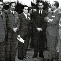 Fig. 5. 8° Congreso Latinoamericano de Neurocirugia, Santiago de Chile, 1959. De izquierda a derecha: Samuel Zimman, León Zimman, Julio Ghersi, Jacobo Zimman, Román Arana Iñiguez (Uruguay) y Ricardo Morea.